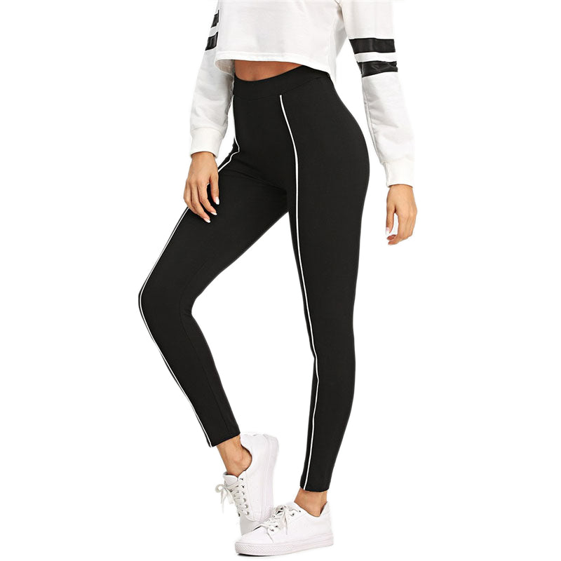 High-Waist Black Striped Capri Leggings