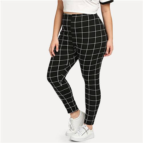 Black And White Grid Print Plus Size Casual Leggings