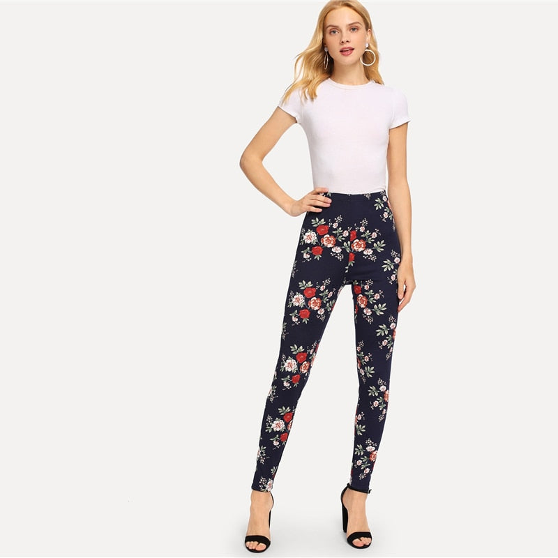 Elegant Navy Flower Print Casual Leggings