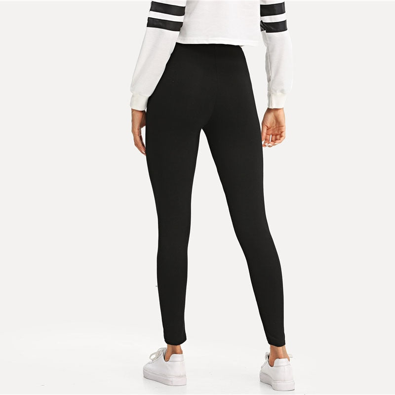 High-Waist Black Striped Capri Leggings
